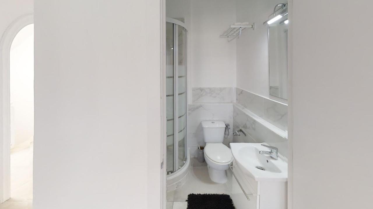 Vv Las Buganvillas Maspalomas - Cocina Y Habitaciones Con Banos Privados Exterior photo