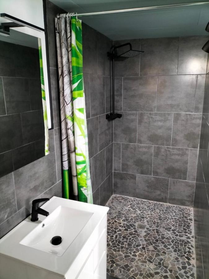 Vv Las Buganvillas Maspalomas - Cocina Y Habitaciones Con Banos Privados Exterior photo
