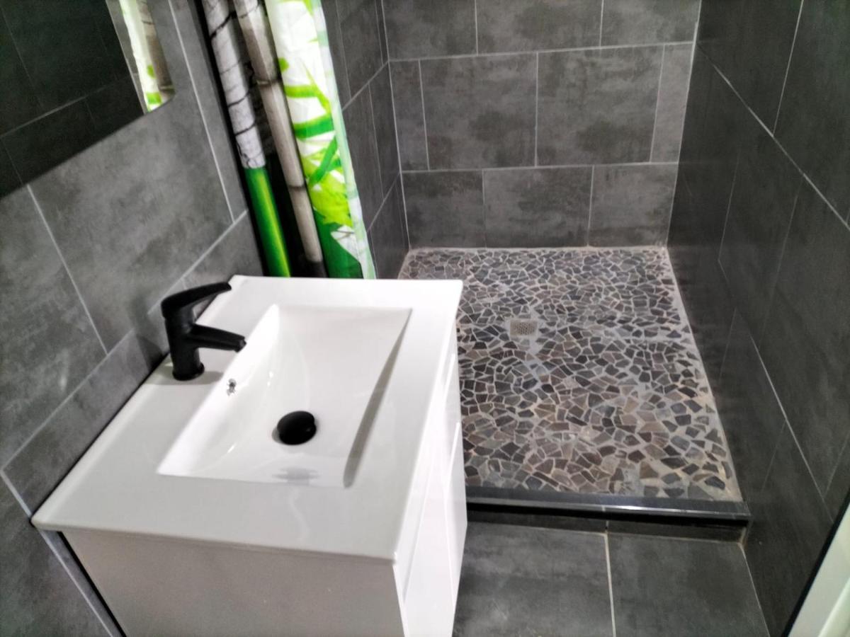 Vv Las Buganvillas Maspalomas - Cocina Y Habitaciones Con Banos Privados Exterior photo